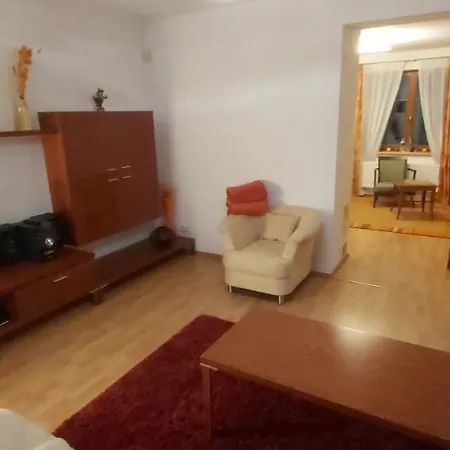 فيلة Gejzir 16 *